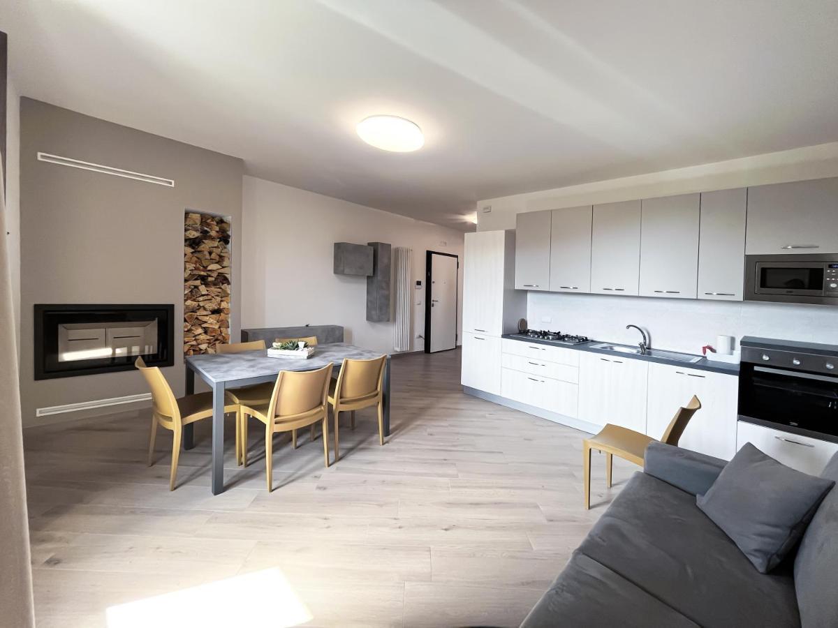 Residenza Sant'Angelo - Bike&Trekking House Apartment Pietrapertosa Bagian luar foto