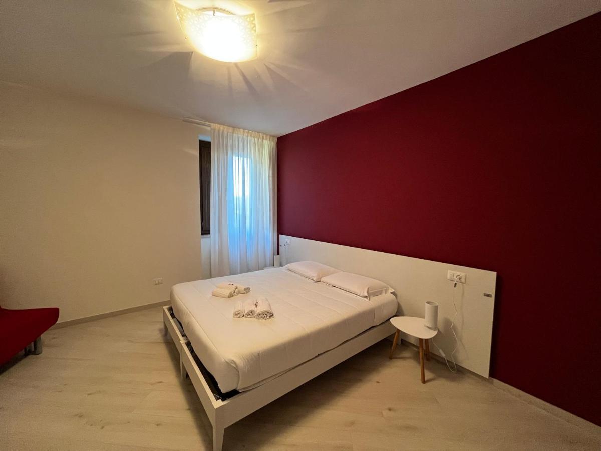 Residenza Sant'Angelo - Bike&Trekking House Apartment Pietrapertosa Bagian luar foto