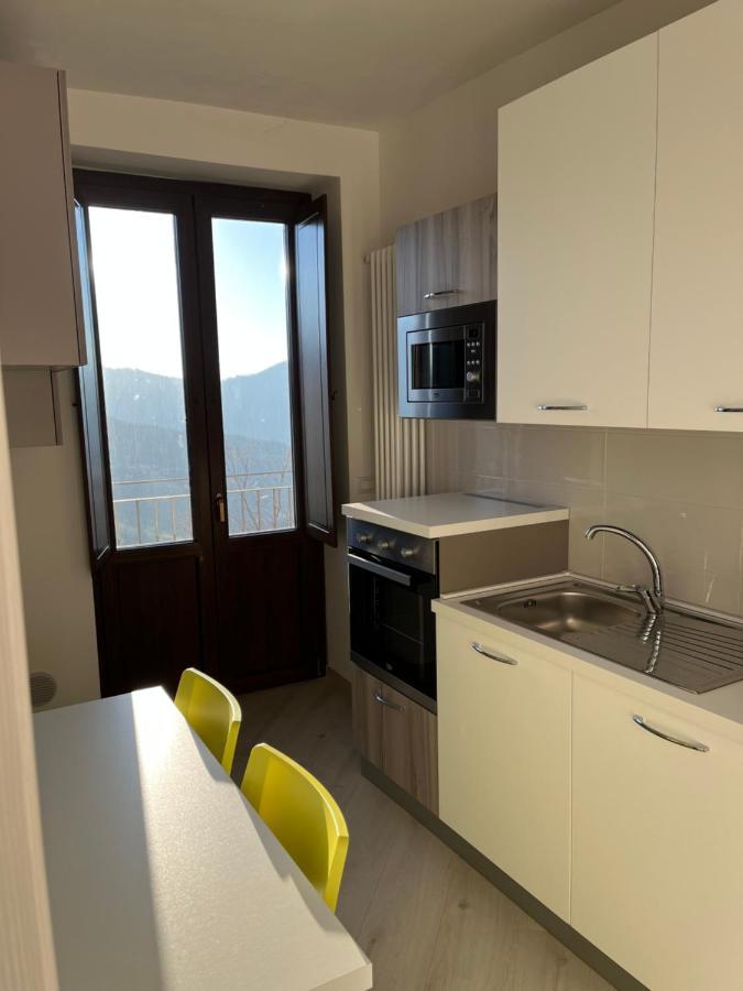 Residenza Sant'Angelo - Bike&Trekking House Apartment Pietrapertosa Bagian luar foto